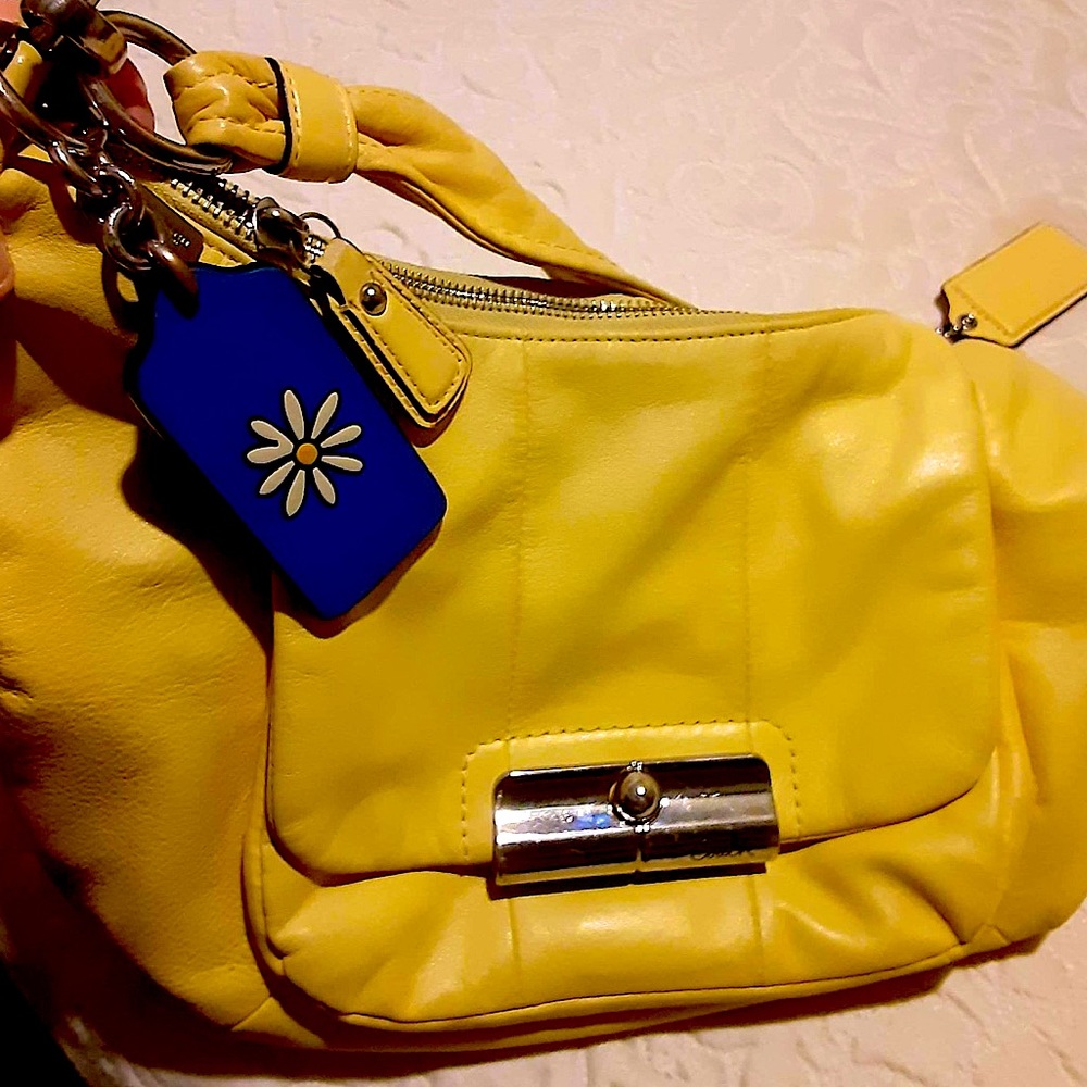 - Authentic Coach Kristin Satchel